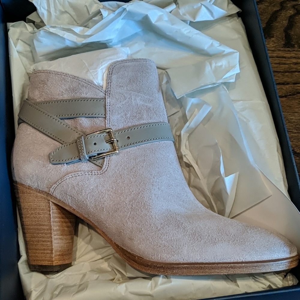NEW Cole Haan gray booties with buckle